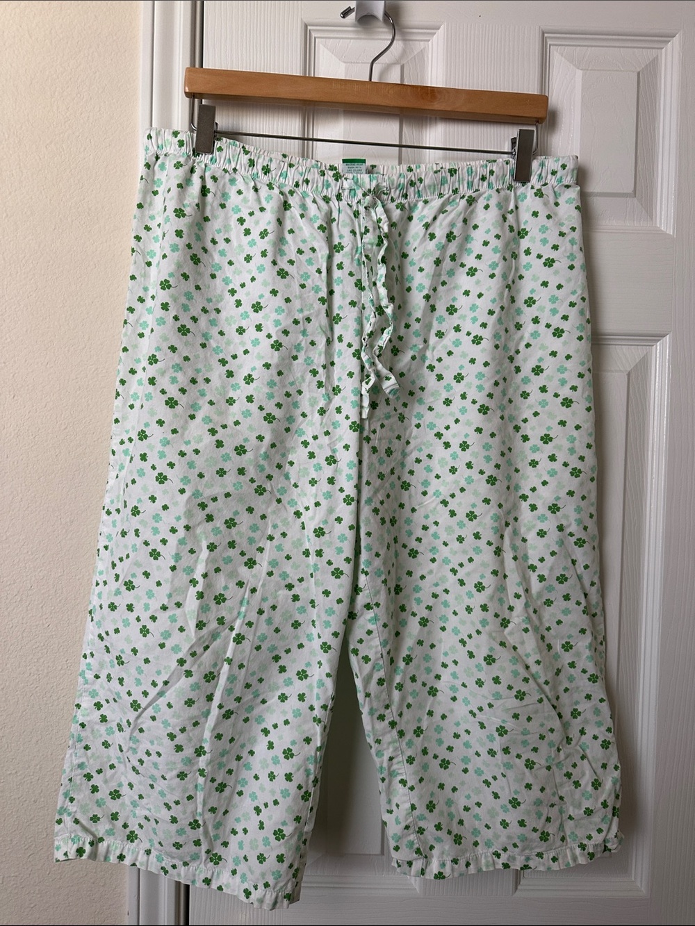 Cotton Clover-Print Sleep Pants — Green on White